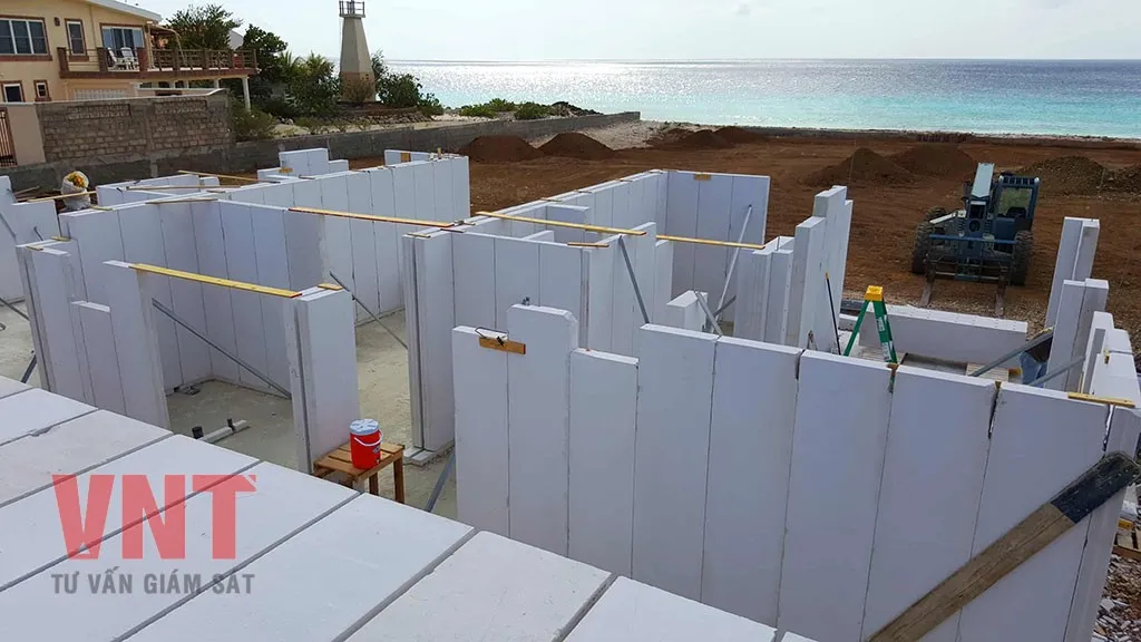 Thi công tấm tường ALC