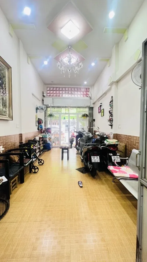 Bán nhà mặt tiền Trần Khắc Chân, Quận 1, diện tích 3,5x14m, vị trí trung tâm Q1 , giá 18,6 tỷ