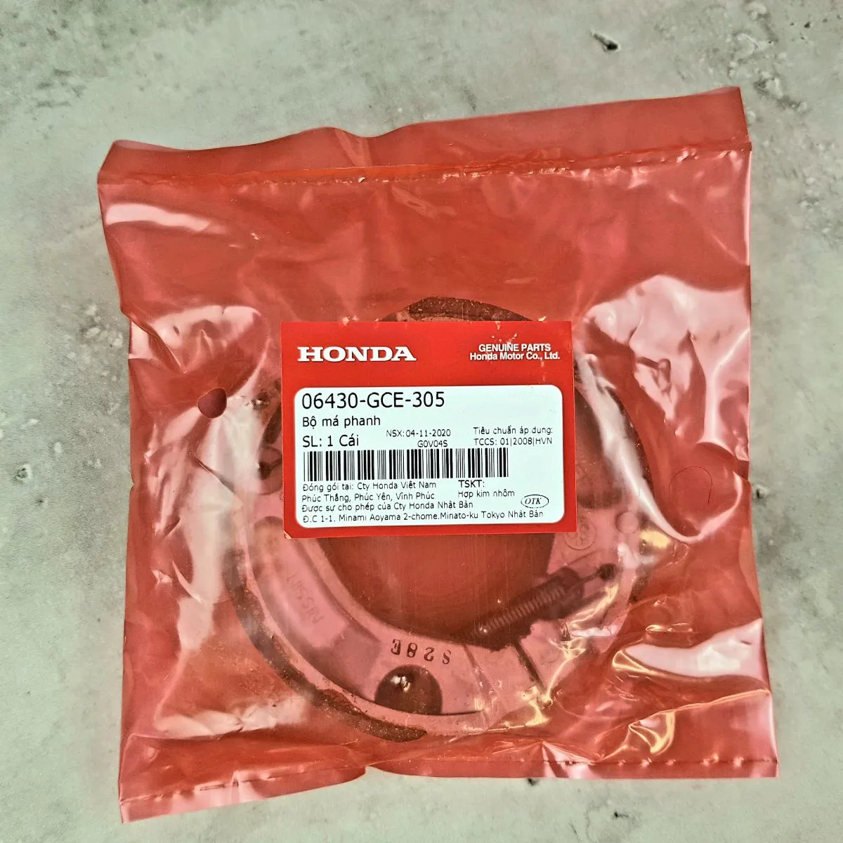 Đối chiếu kích thước tiêu chuẩn đảm bảo khớp nối hoàn hảo khi thay thế.