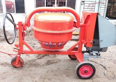 Máy trộn bê tông đã qua sử dụng màu cam - Kiểm tra kỹ phần đáy thùng trước khi mua