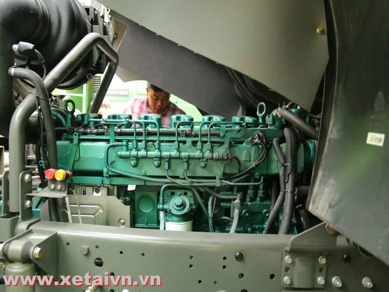 Động cơ xe ben Howo 3 chân 380hp