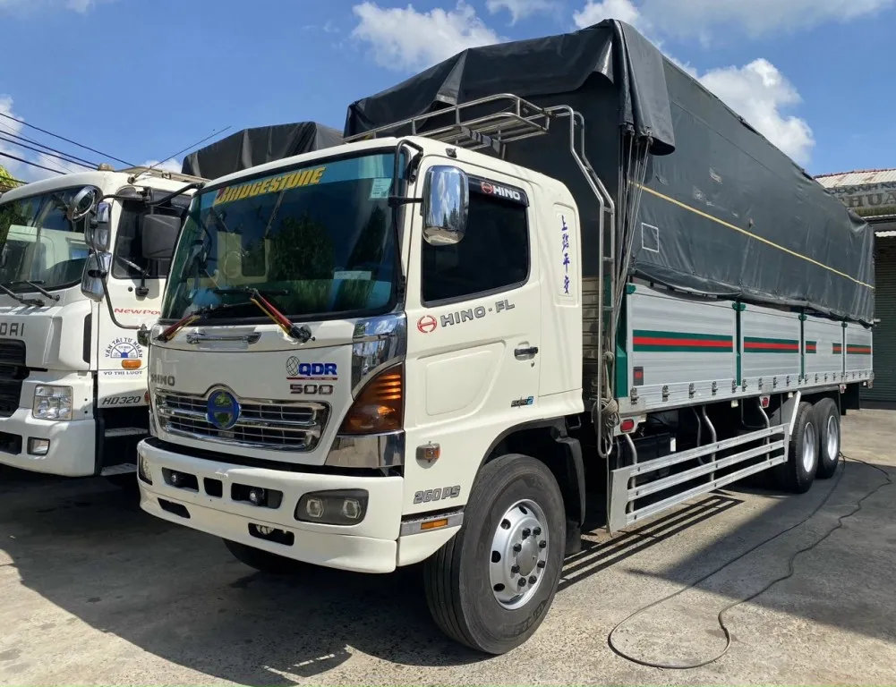 Mẫu xe ben 15 tấn đời 2016 máy cơ cực kỳ dễ sửa chữa và bảo trì bảo dưỡng