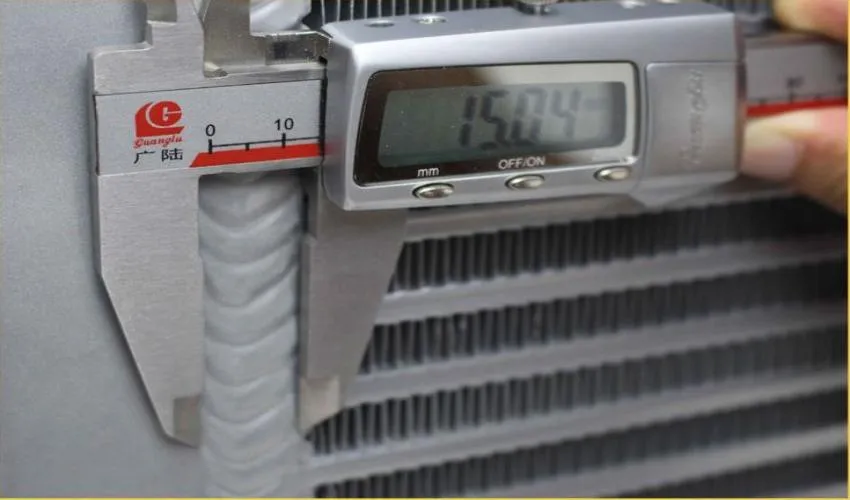 Két làm mát dầu thủy lực AJ0608-220V 8