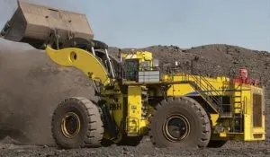 Máy xúc lật L-1850 vận hành thực tế