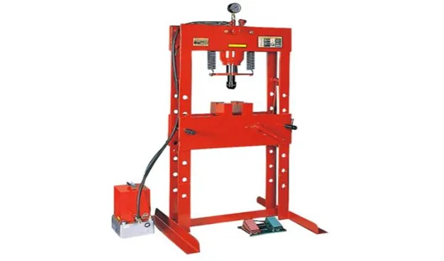 Máy ép thủy lực khung chữ H tải trọng lớn cho nhà máy