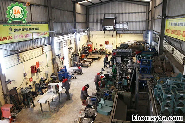 Sản xuất máy đào hố trồng cà phê số lượng lớn