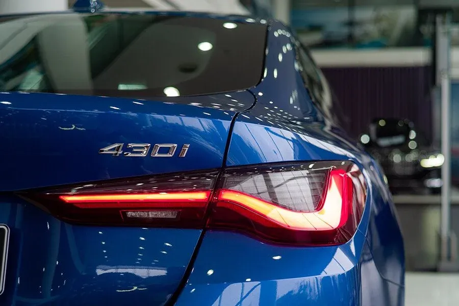 Đèn hậu LED với thiết kế 3D nổi bật giúp nhận diện thương hiệu từ xa