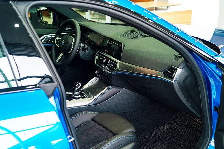 Không gian nội thất đẳng cấp với hệ thống đèn viền Ambient Light