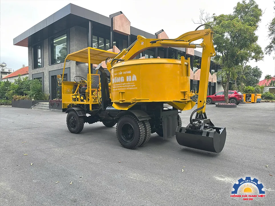 Thùng trộn dung tích lớn với hệ thống cánh đảo gia cường bền bỉ