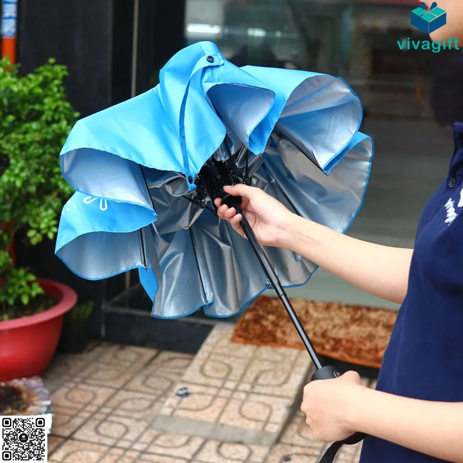 Phần tay cầm và trục chính của ô dù gấp 3 tự động 2 chiều D024-2