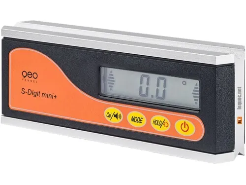 Kiểm tra cao độ mặt bằng thi công bằng thước Nivo điện tử