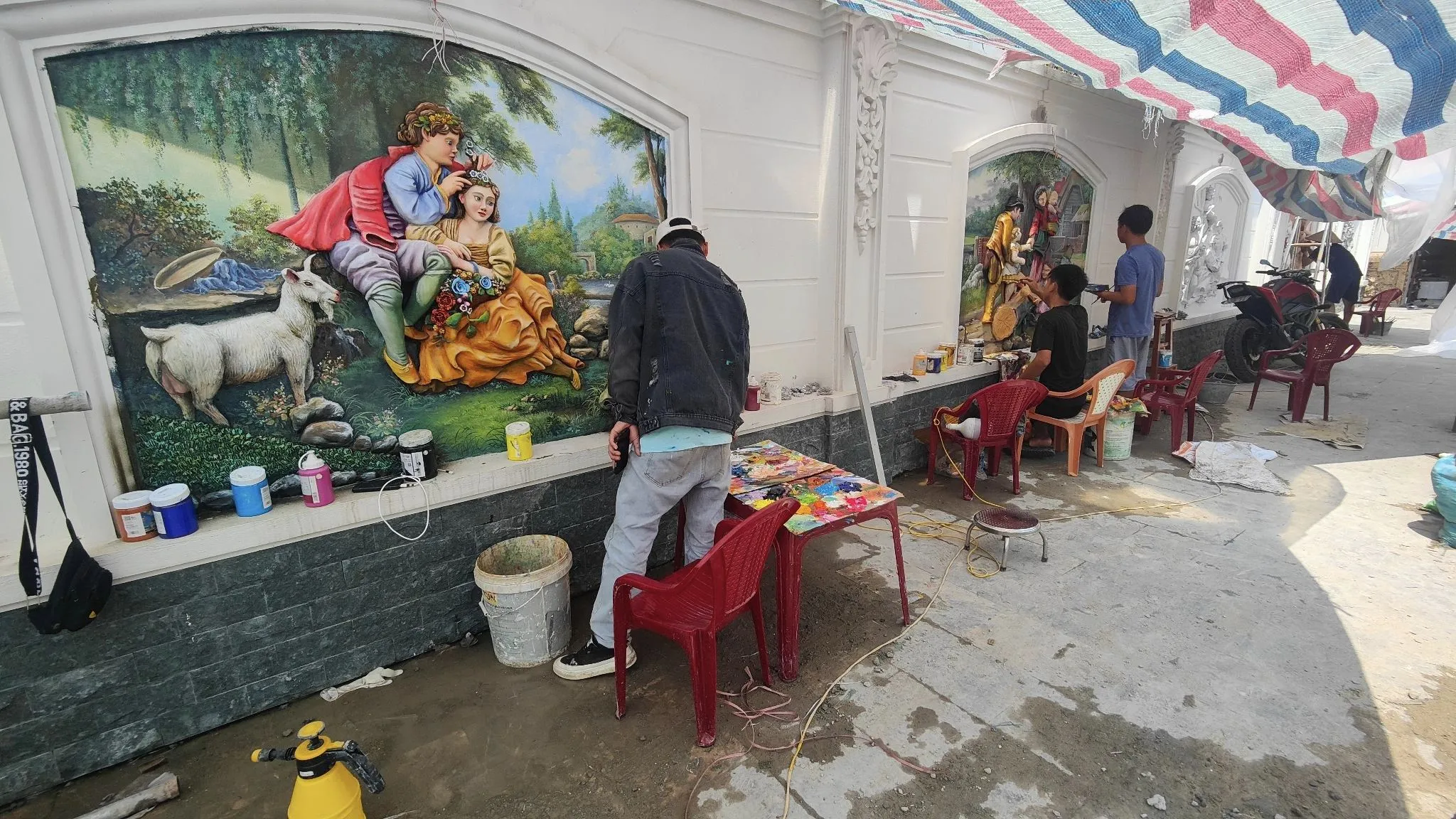 Tranh đắp tường nghệ thuật cho các công trình cao cấp