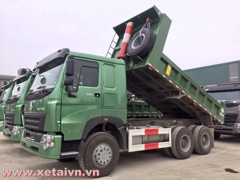 Xe ben Howo 3 chân 380hp đời 2020