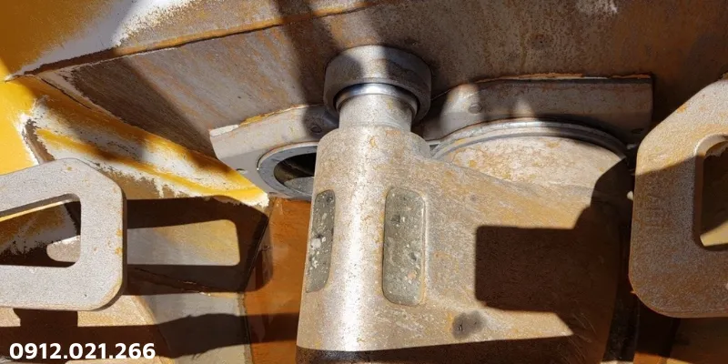 Xe bơm cần bê tông 52m