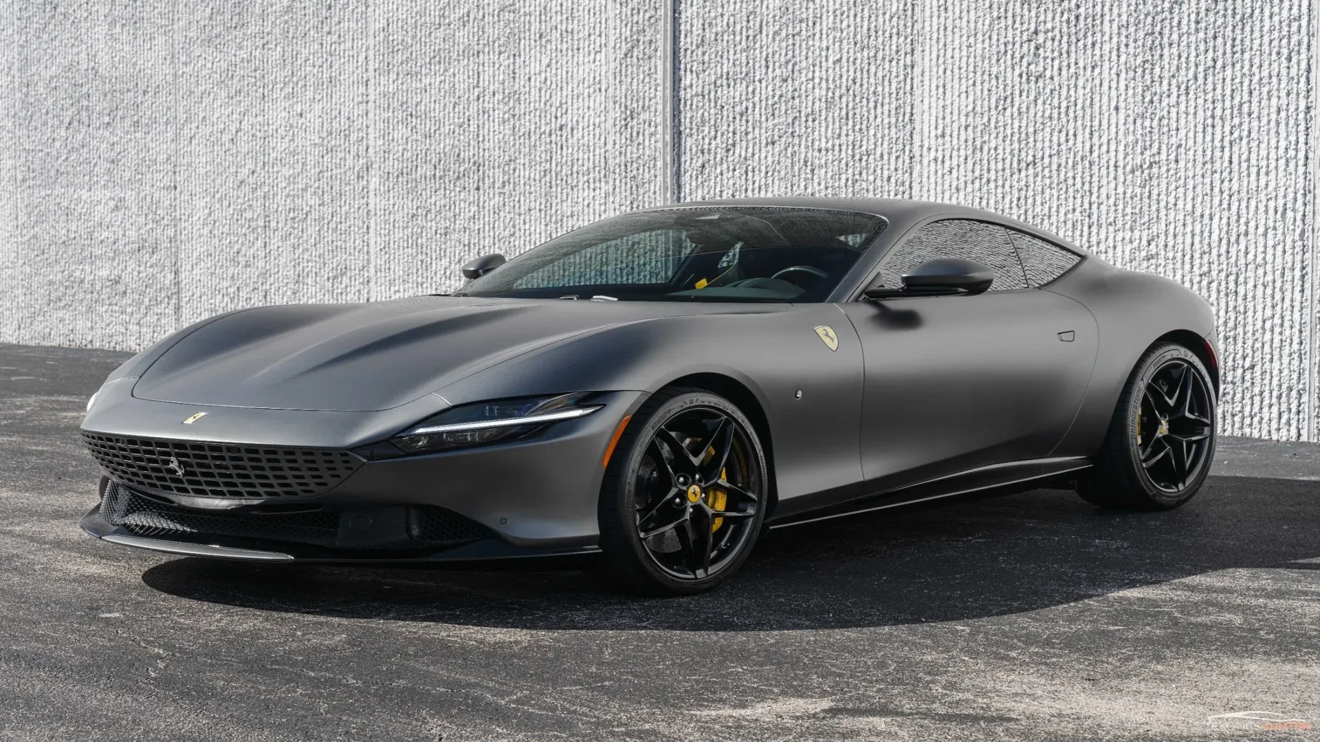 Giá xe Ferrari Roma