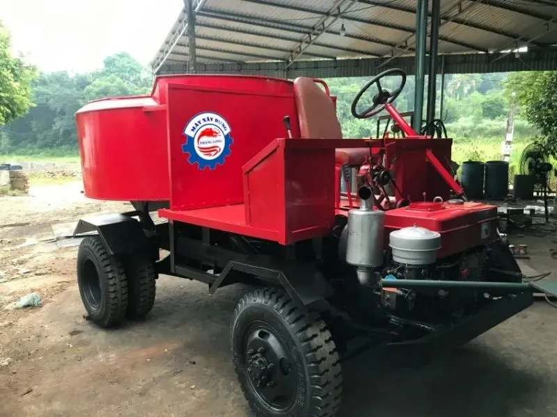 Máy trộn bê tông tự hành 4m³ với hệ thống cân tự động