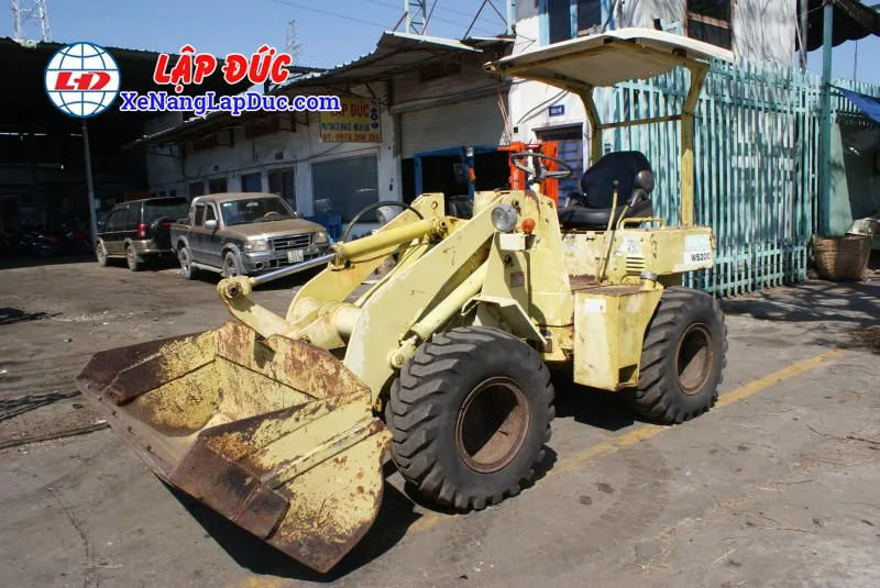 Xe Xúc Nâng MITSUBISHI WS200