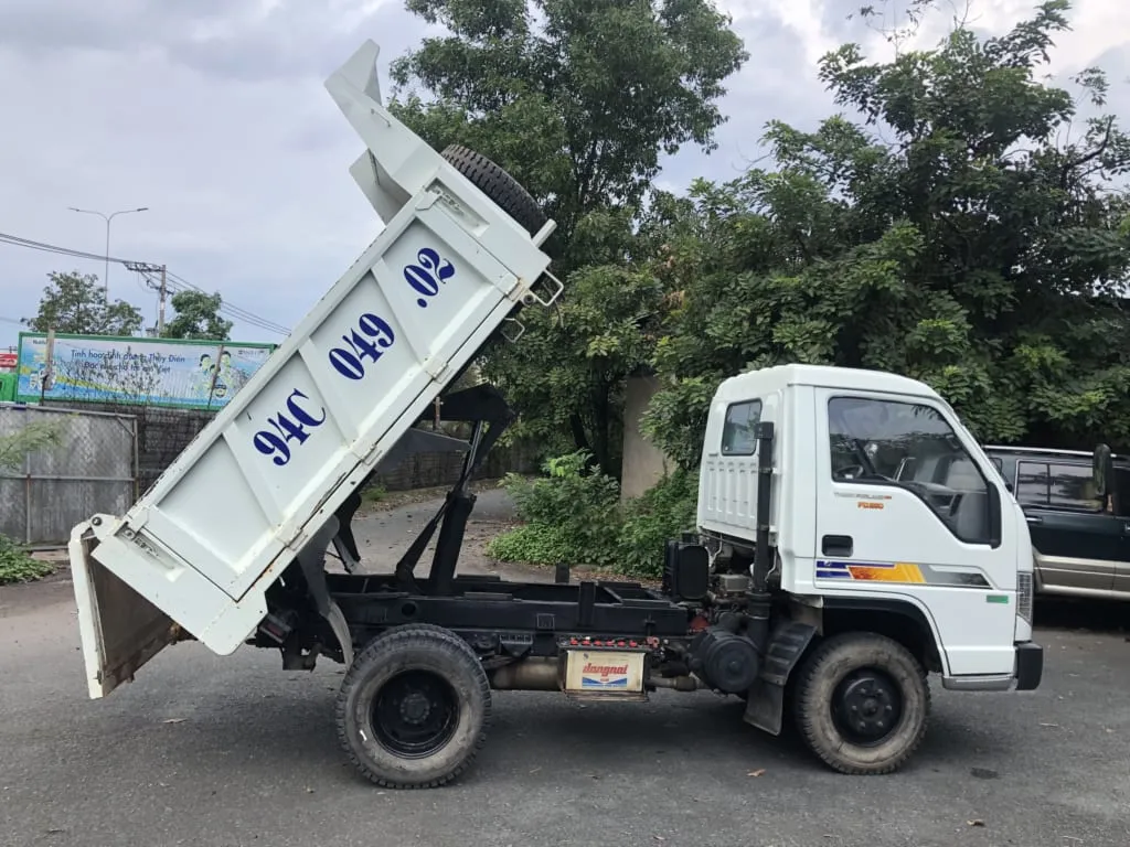 Thân xe ben 2 5 tấn cũ tải trọng 2.49 tấn