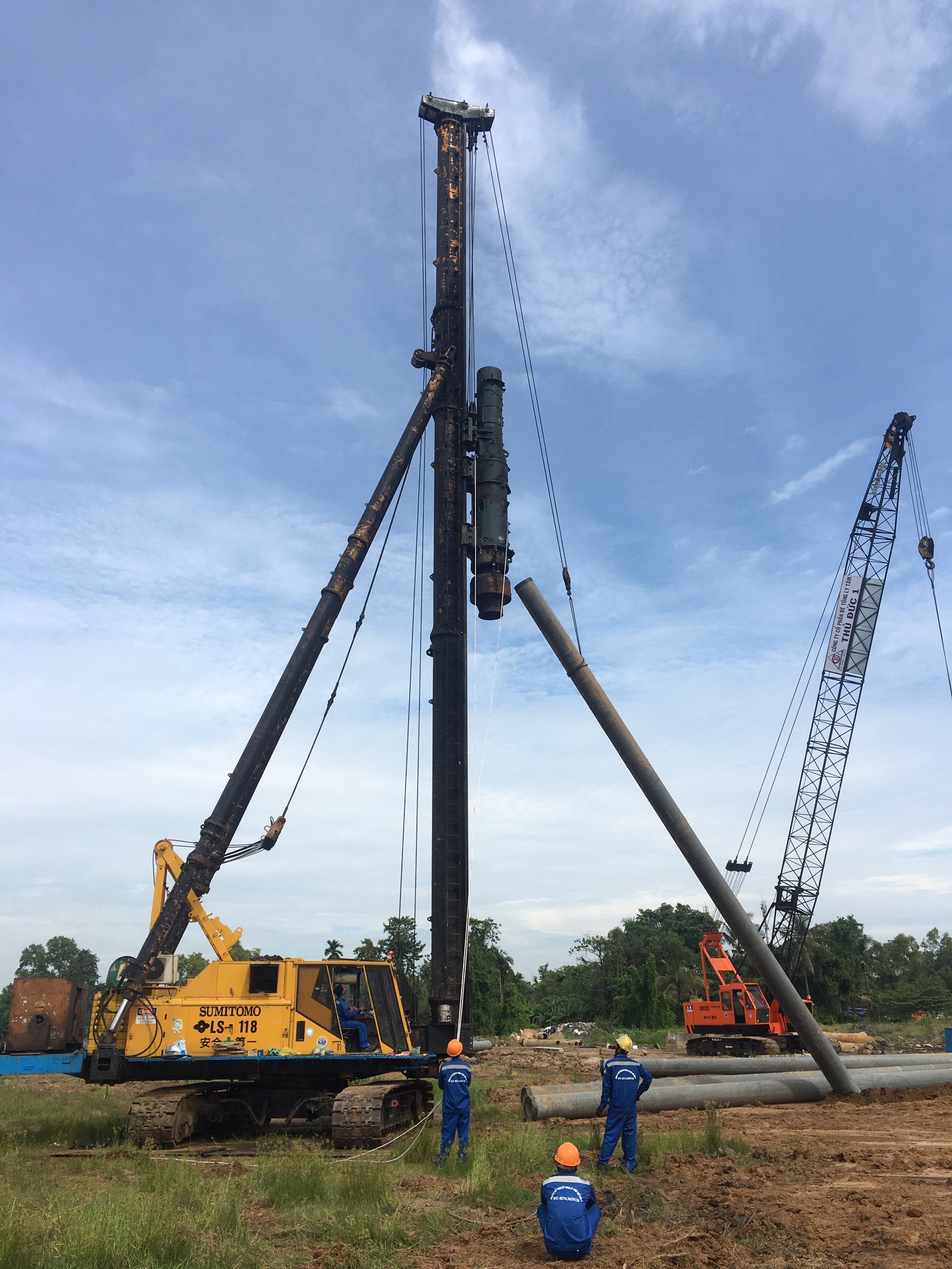 Các Loại Máy Ép Cọc Bê Tông Phổ Biến và Tiêu Chí Lựa Chọn