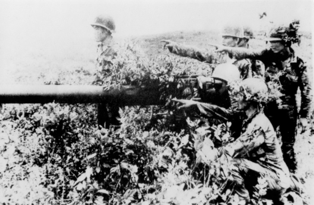 Lam Bê Tông Đúc Sẵn: Giải Pháp Thông Gió Thẩm Mỹ Cho Mọi Công Trình