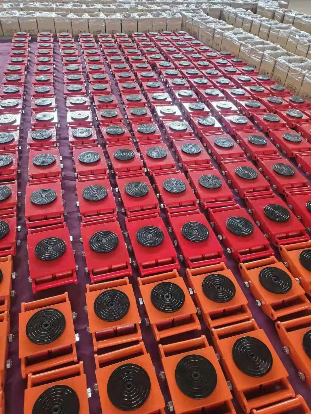 Con Lăn Tạo Nhám Bê Tông: Giải Pháp Tối Ưu Cho Bề Mặt Sàn