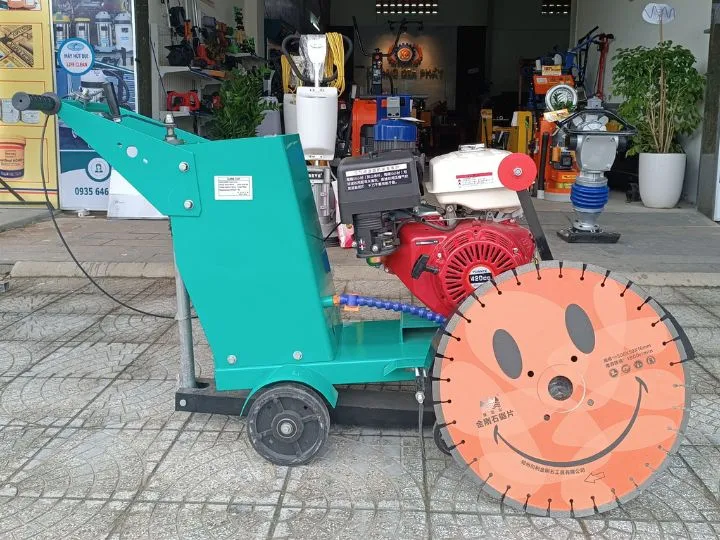 Máy cắt đường bê tông Q500A