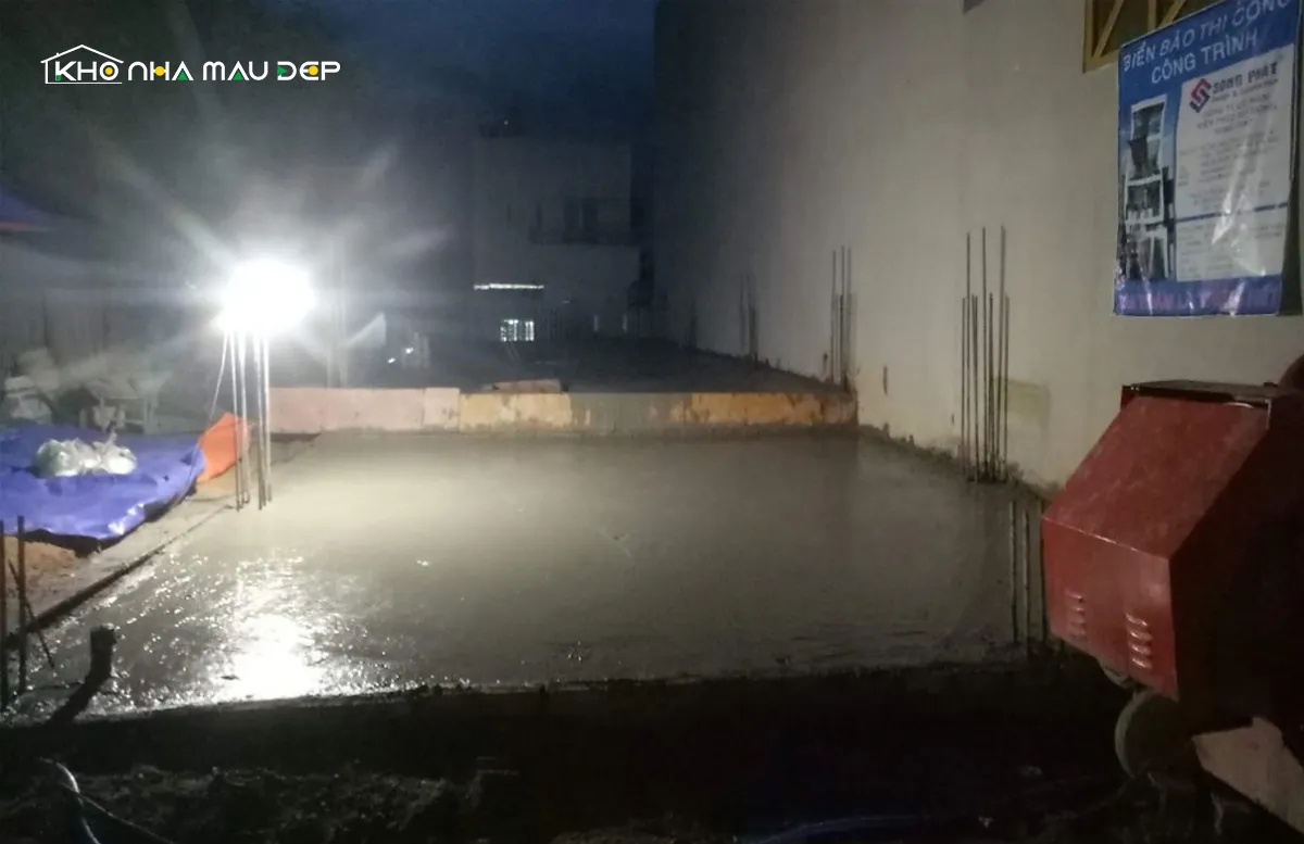 Hình ảnh minh họa phương pháp thi công đổ bê tông tầng trệt