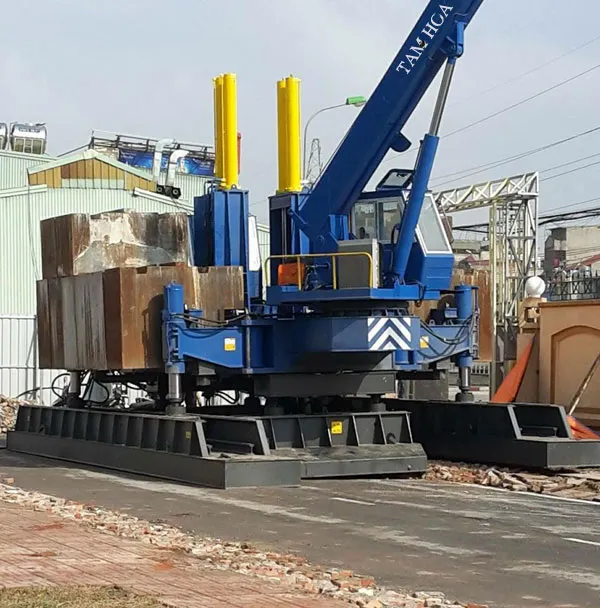 Máy ép cọc rô bốt