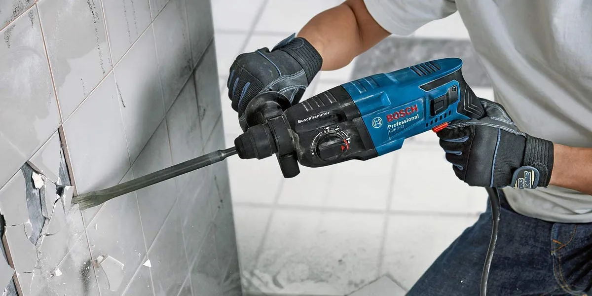 Máy khoan búa Bosch GBH 220 với chế độ đục tỉa hiệu quả