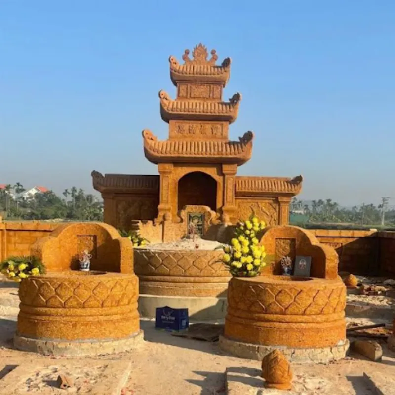 Mô tả ảnh: Lăng mộ xi măng sơn giả đá vân tổ ong, độc đáo và bền vững