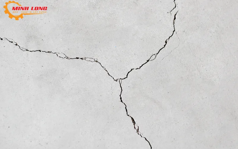 Sàn bê tông bị nứt do thi công sai kỹ thuật