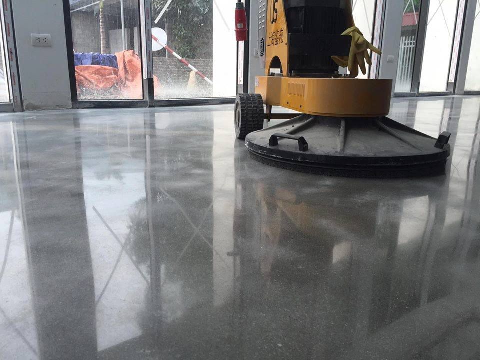 Bê Tông Mài Là Gì? Khám Phá Ưu Nhược Điểm Chi Tiết Cho Sàn Nhà Hiện Đại