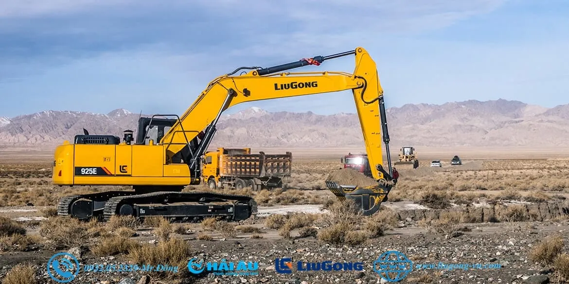 Máy xúc đào SANY vận hành tại dự án khai thác mỏ