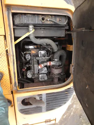 Máy đào bánh lốp Samsung MX6W 2 hoạt động thực tế trên công trường