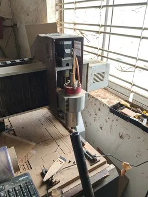 Máy CNC Kingcut X18 1 đầu khắc - Một thiết bị công nghiệp hỗ trợ gia công chi tiết cơ khí máy trộn