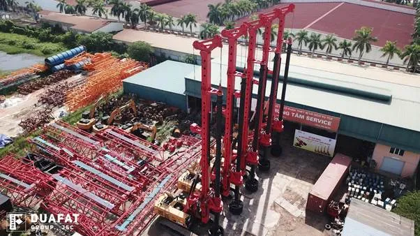 Máy khoan Sany SR285R đang vận hành tại một công trường xây dựng trọng điểm năm 2026