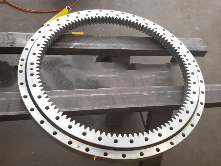 Mâm quay toa máy đào với cấu trúc răng trong chịu tải cao