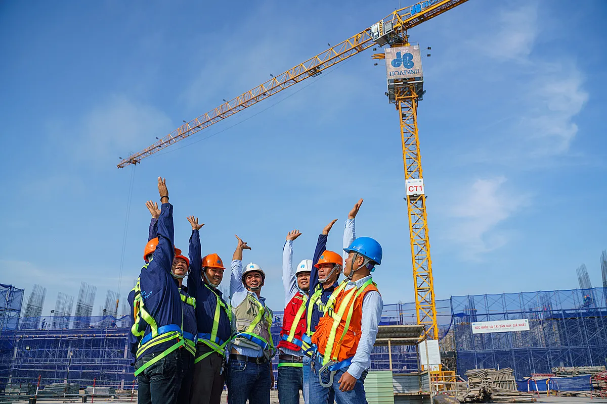 Mẫu báo cáo hoàn thành công trình xây dựng theo Nghị định mới nhất năm 2026