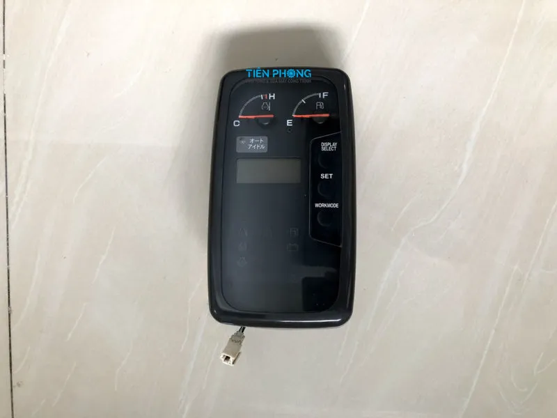 Màn hình máy xúc Hitachi ZX75US-1, ZX200-1, ZX210-1, ZX225-1, ZX230-1, ZX240-1, ZX270-1 với bảng điều khiển taplo hiển thị đầy đủ ký hiệu báo lỗi và thông số vận hành