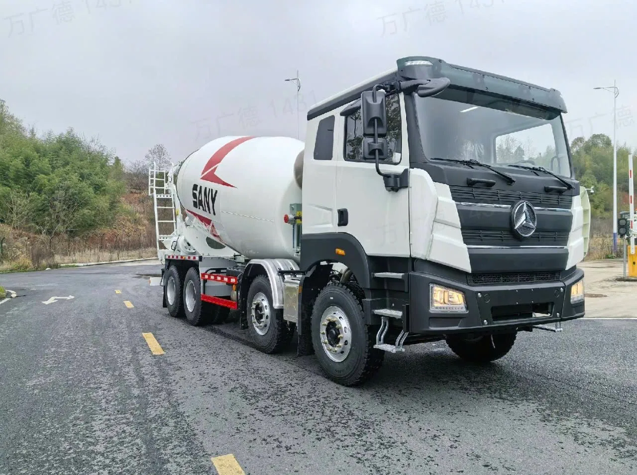 xe trộn sany 12m3 4 chân