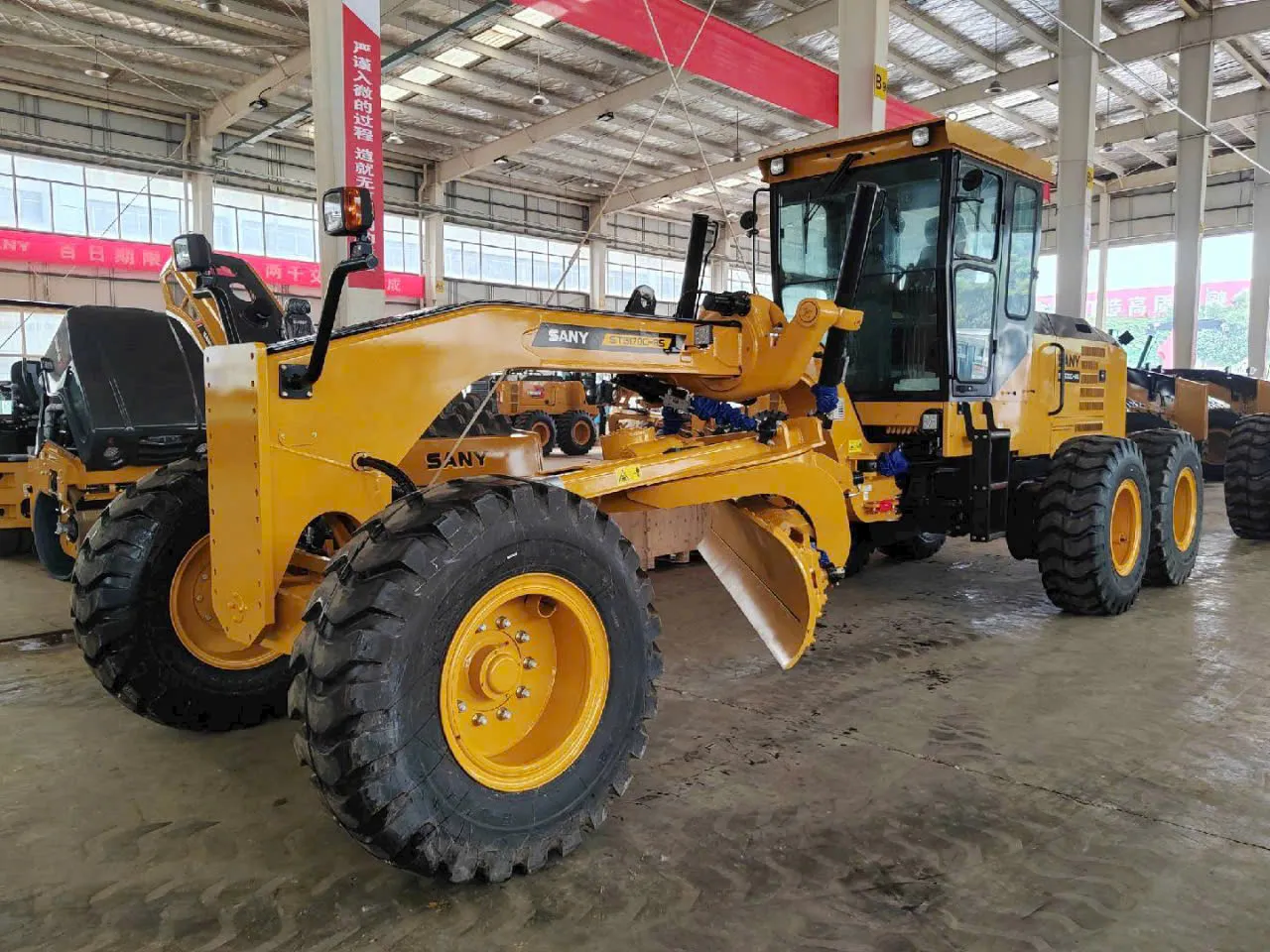 Máy san gạt Sany STG170C-8S - Ảnh 2